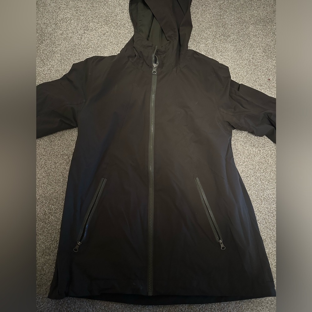 Lululemon rain jacket